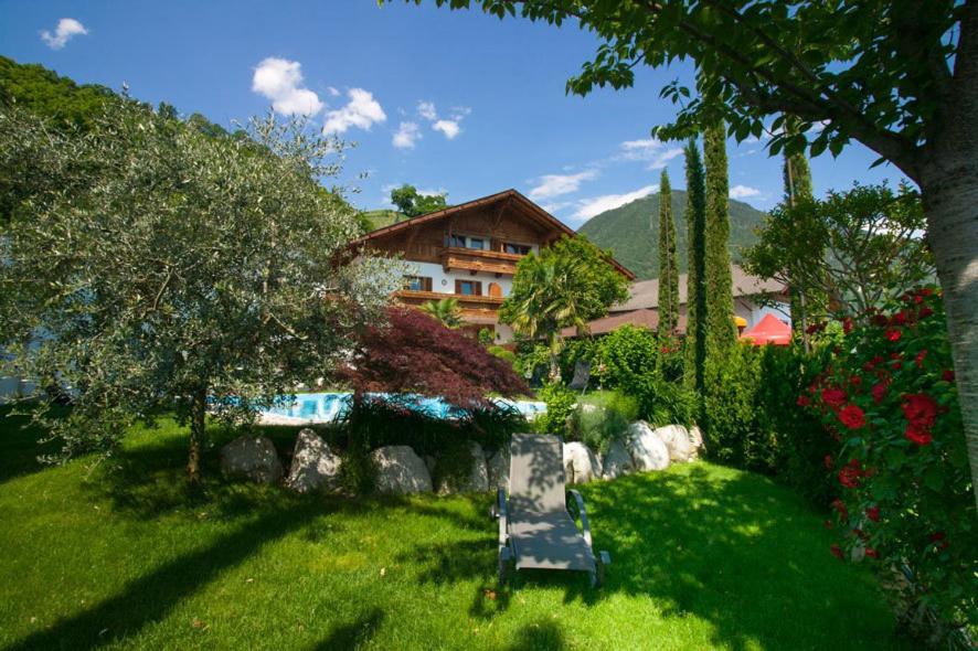 Residence Untermoesslhof Lana Exterior photo